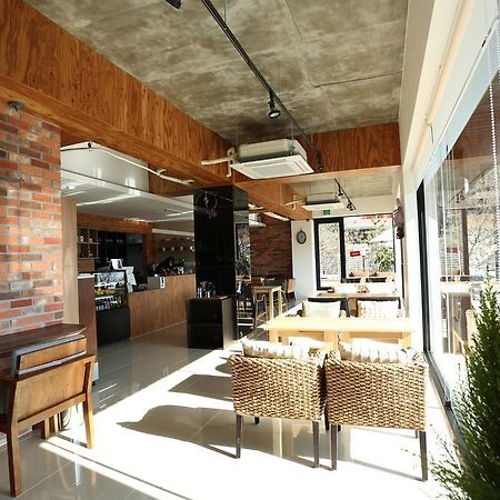 Radiance Tourist Hotel กอเจ ภายนอก รูปภาพ