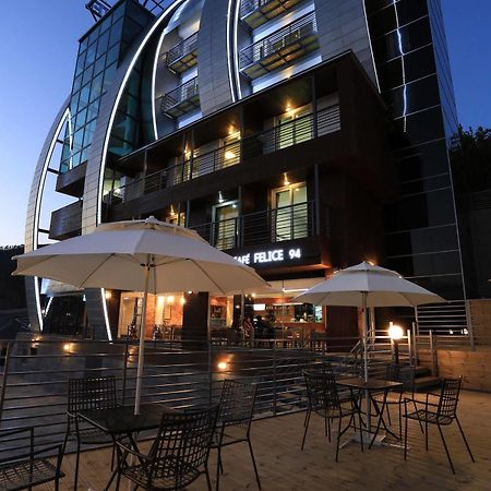 Radiance Tourist Hotel กอเจ ภายนอก รูปภาพ