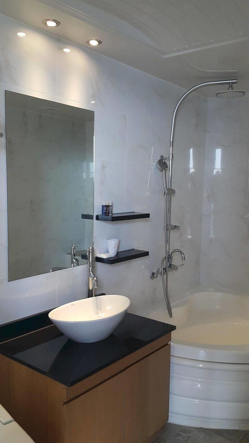 Radiance Tourist Hotel กอเจ ภายนอก รูปภาพ