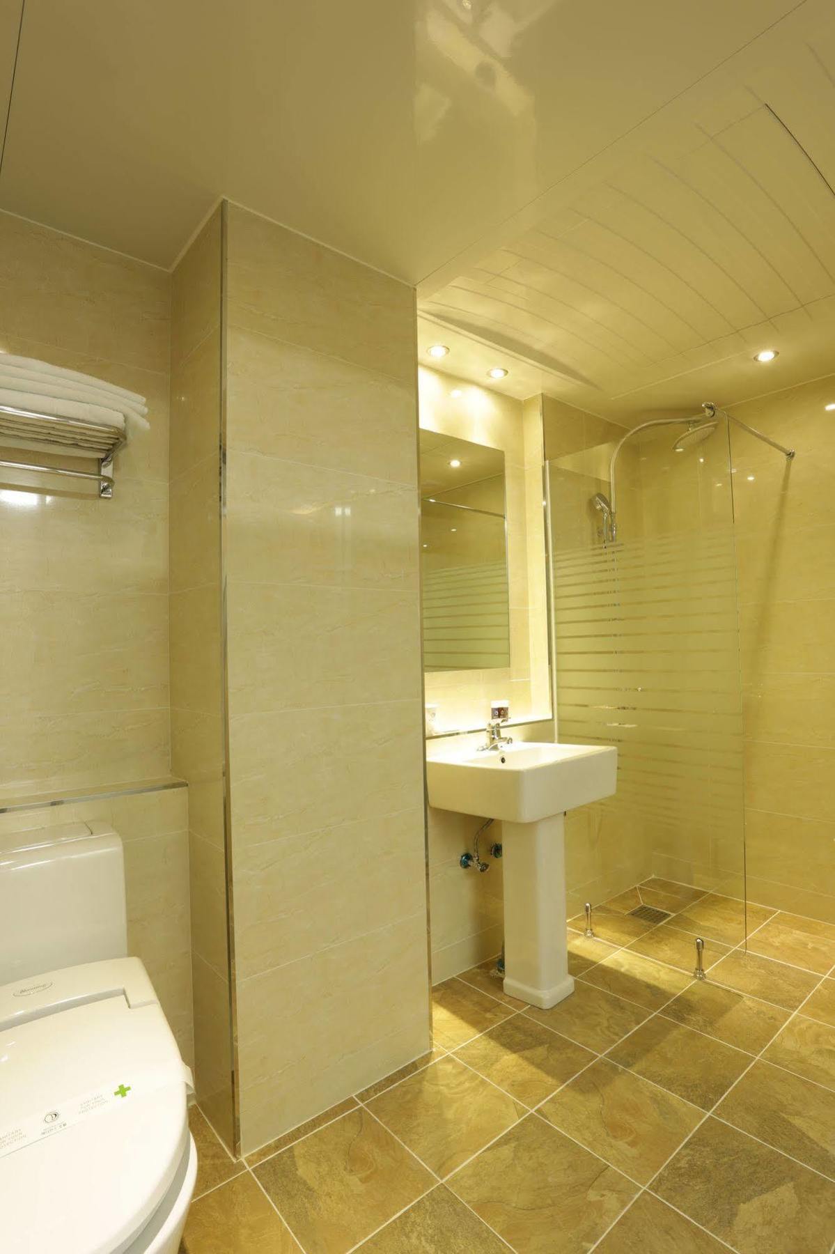 Radiance Tourist Hotel กอเจ ภายนอก รูปภาพ