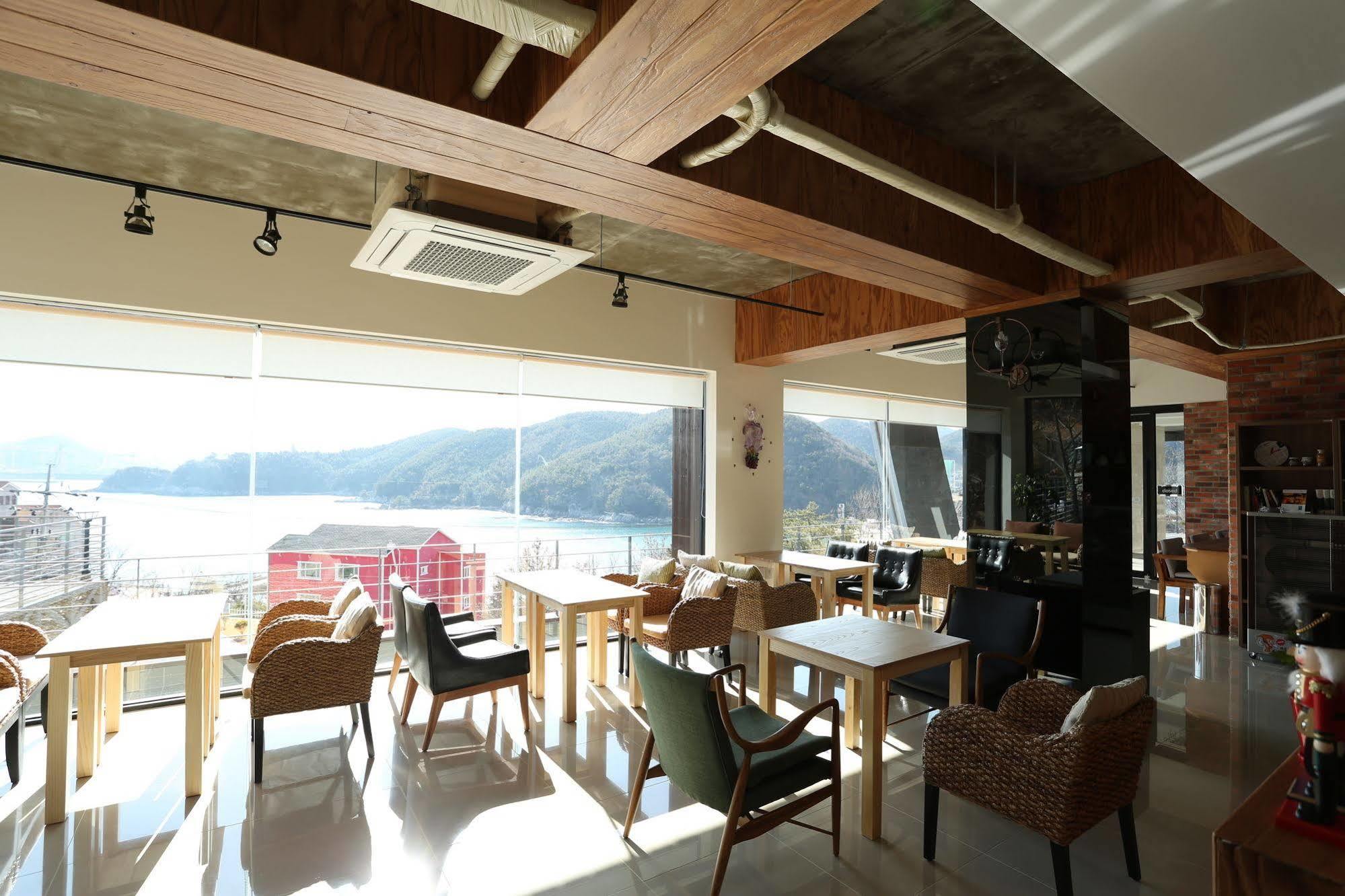 Radiance Tourist Hotel กอเจ ภายนอก รูปภาพ